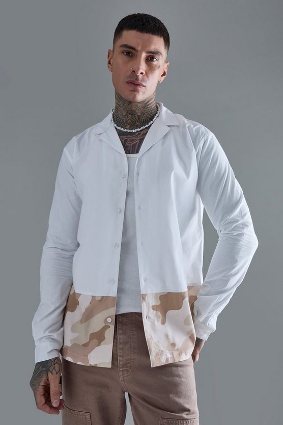 Tall langärmliges Hemd mit Camouflage-Print