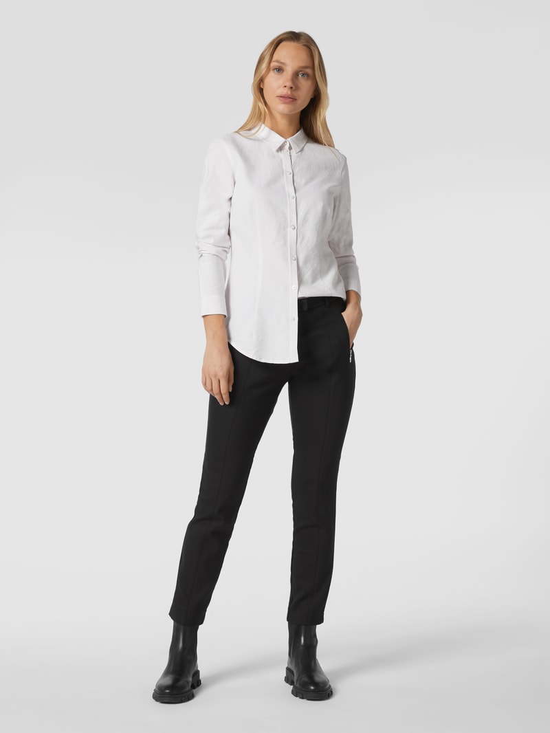 Stoffhose in schmaler Passform mit Stretch-Anteil in schwarz