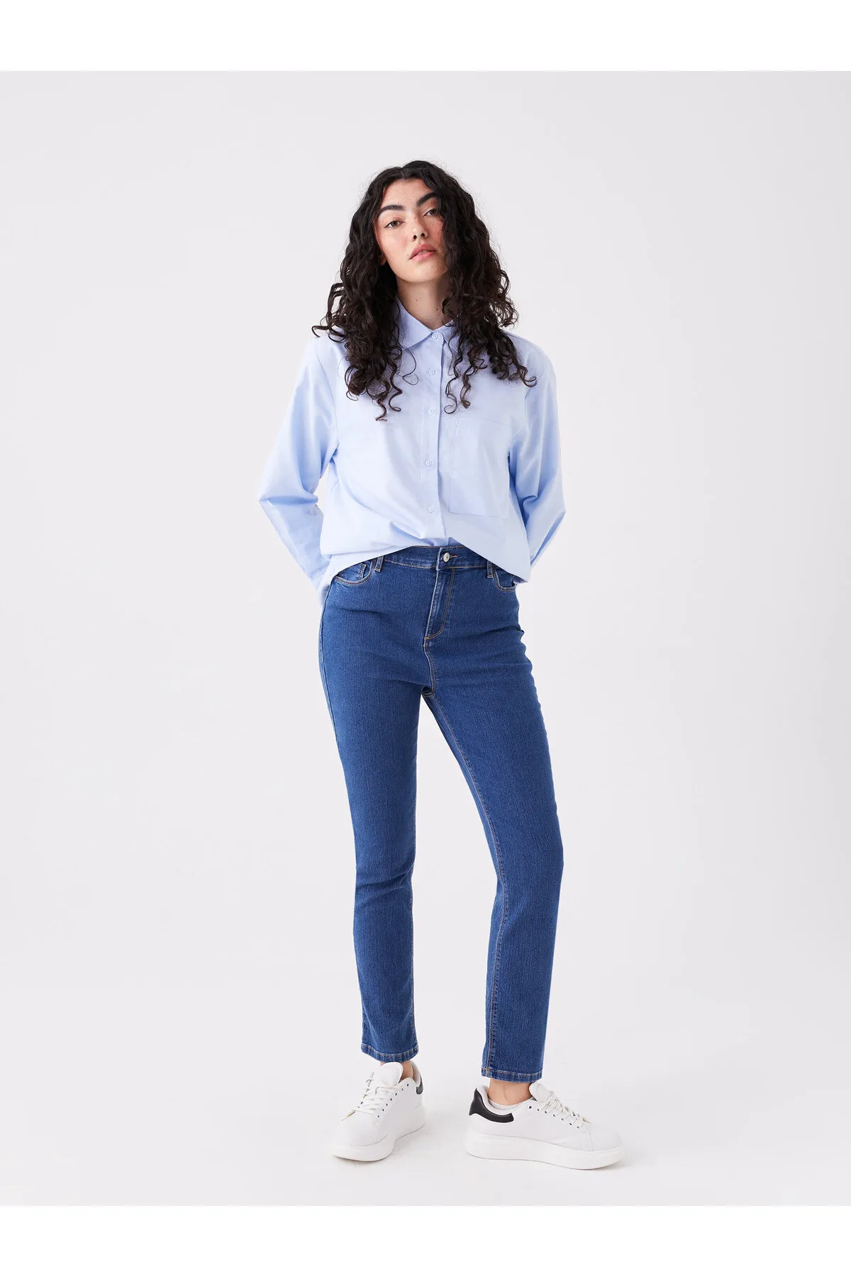 LC Waikiki  Slim Fit Damen-Jeanshose mit elastischem Bund
