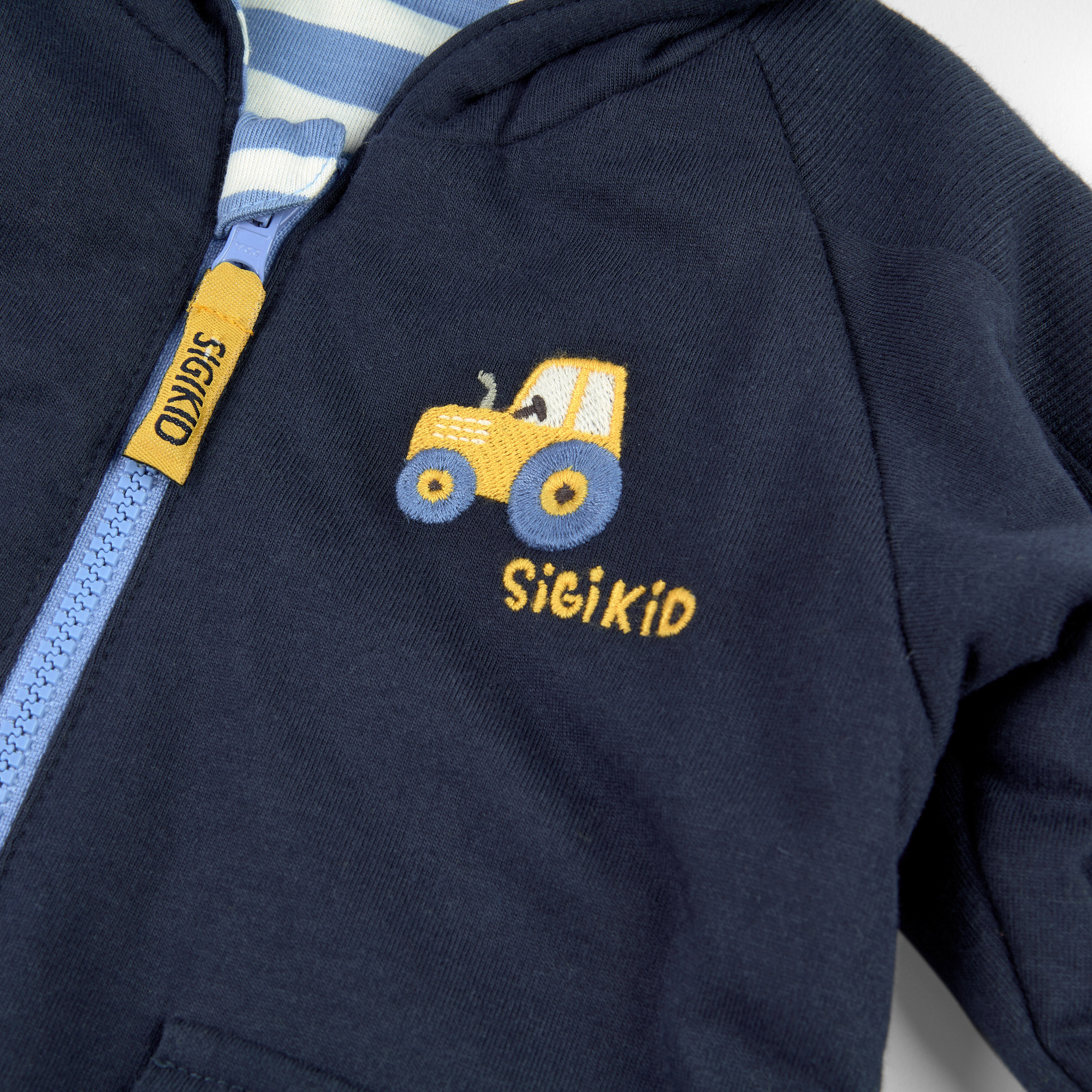 Wattierte Baby Wendejacke Traktor, dunkelblau und blau-w