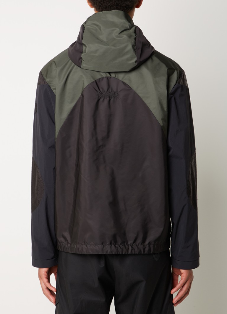 Giacca softshell Moncler Hague con tasche con zip e cappuccio