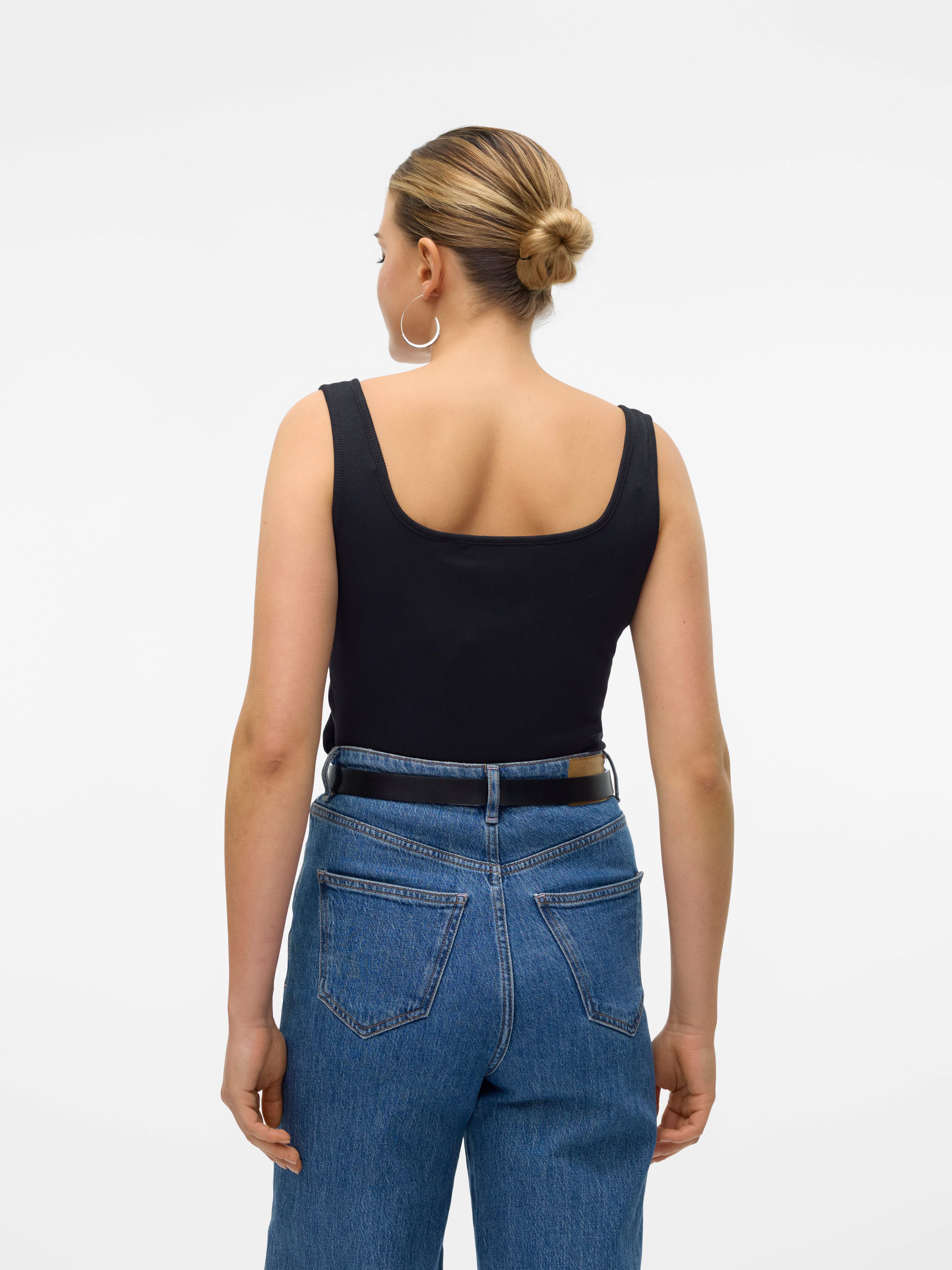 VMCAISA Top