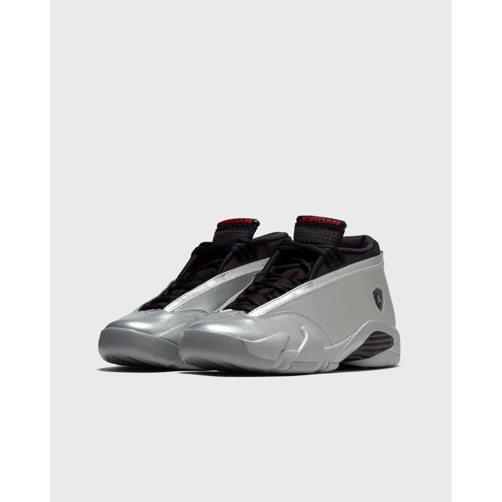NIKE JORDAN 14 Retro Low Metallic Silver WMNS Air DH4121-060 / grau