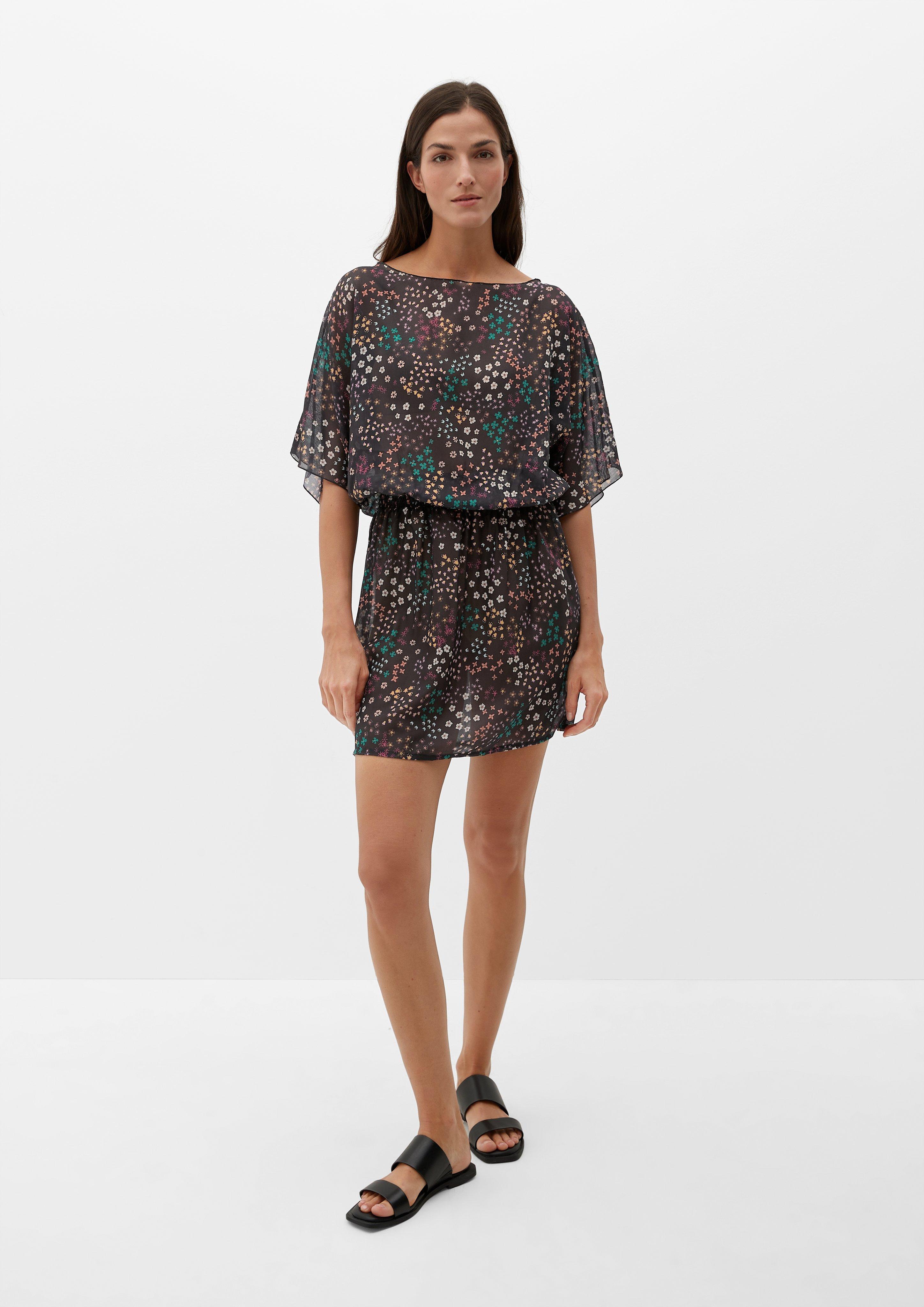 Leichtes Kleid  532.899.270.38560-99A2