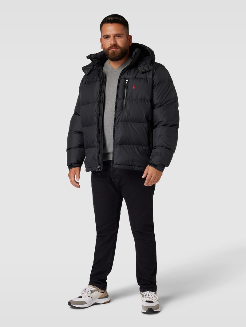 PLUS SIZE Daunenjacke mit Daunen-Feder-Füllung in schwarz