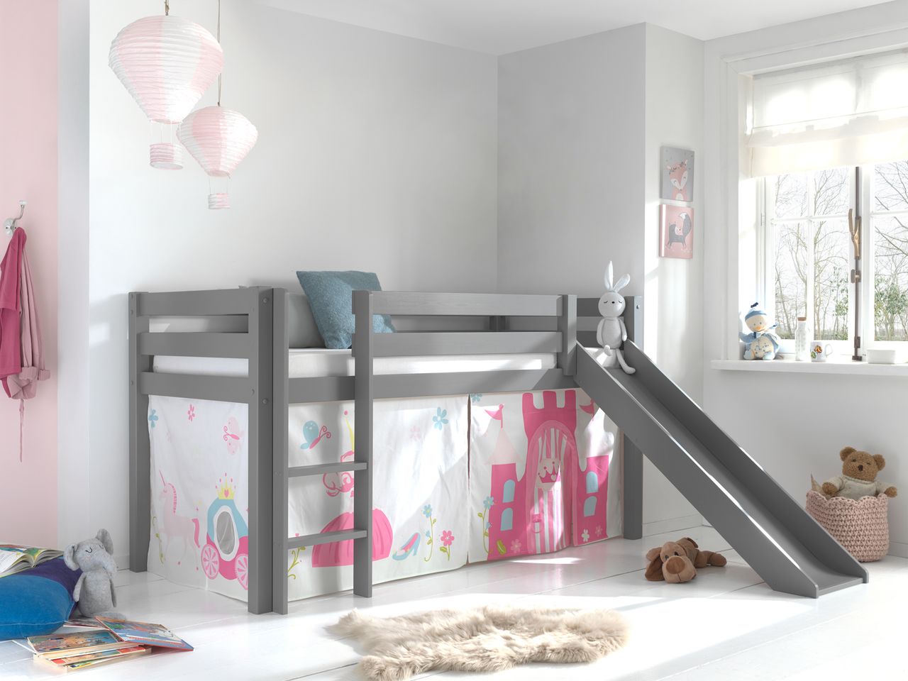VIPACK Spielbett Pino inkl. Rutsche mit Textilset Vorhang 