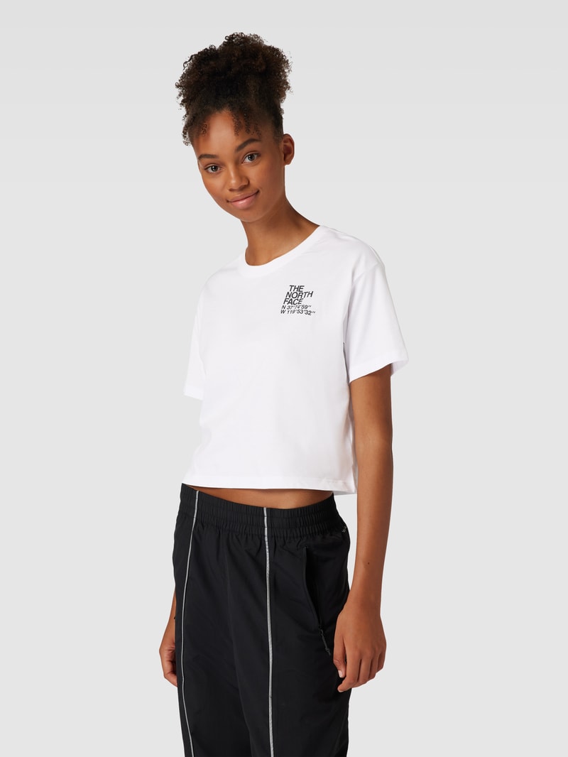 Cropped T-Shirt mit überschnittenen Schultern in weiß