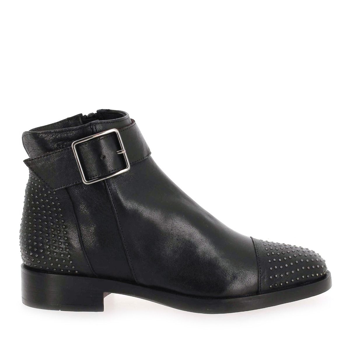 Emanuele Crasto   2111B - noir