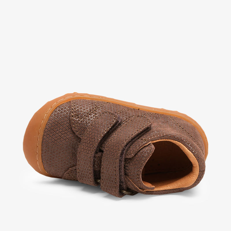barefoot hale v brown fantasy - Braun
