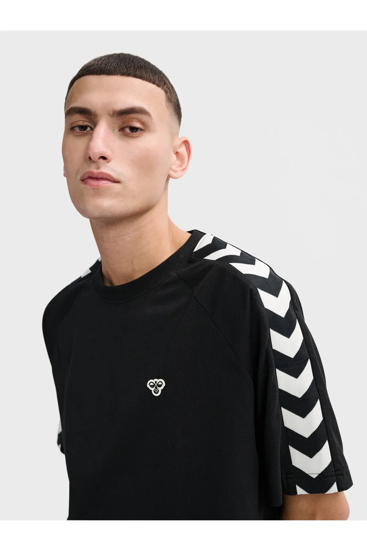 hummel  T-Shirt - Schwarz - Regular Fit