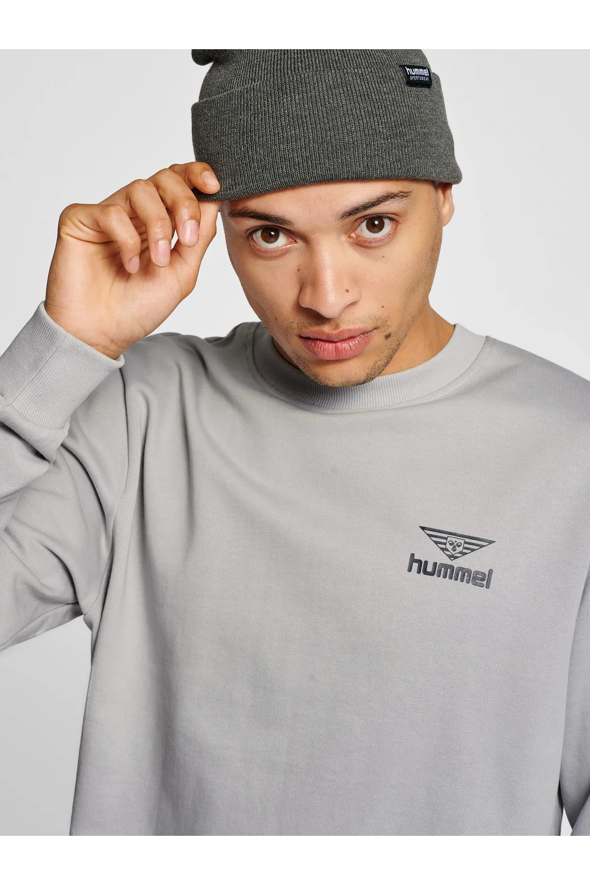 hummel  Sweatshirt - Grau - Regular Fit