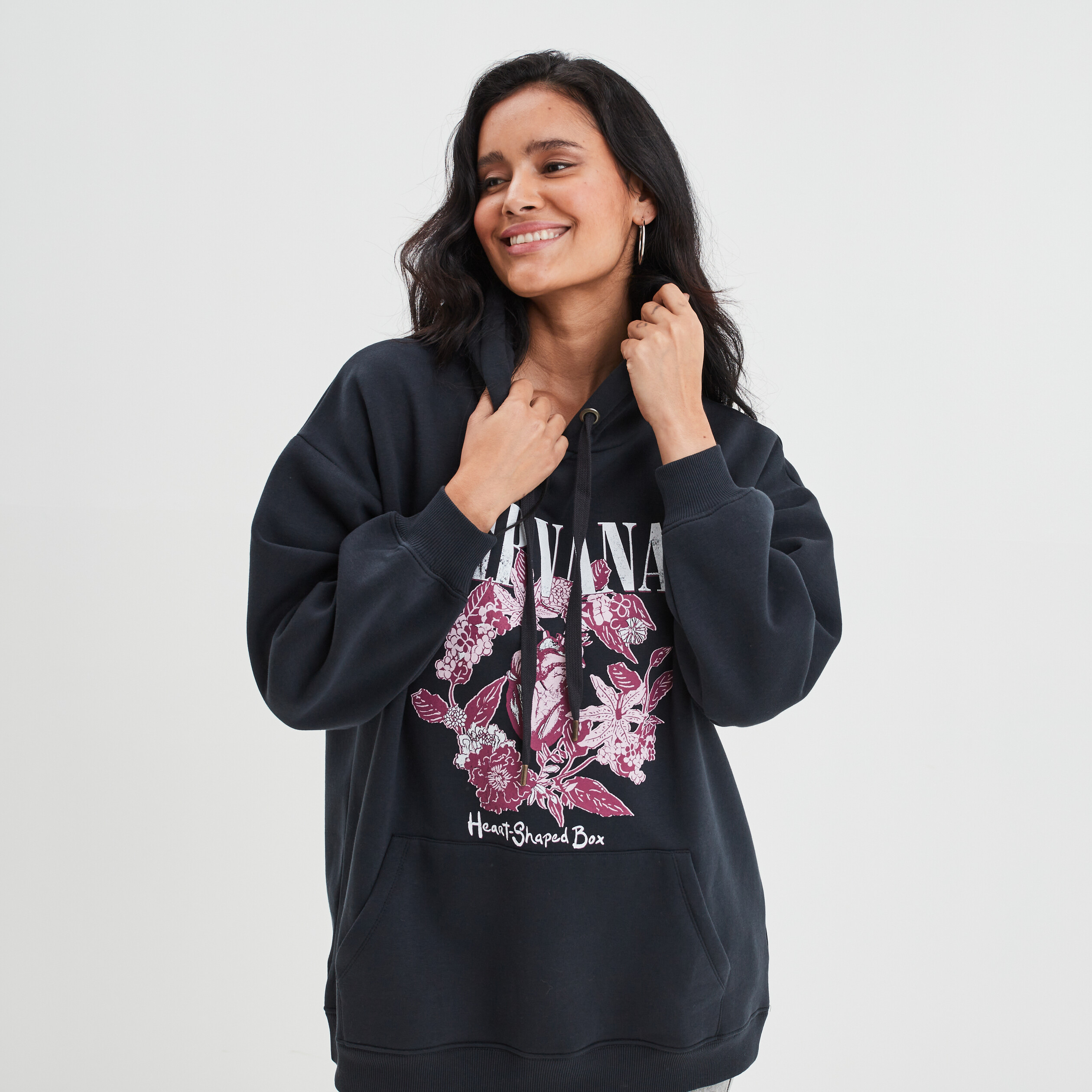 Sweat à capuche hoodie Nirvana noir femme | La Halle