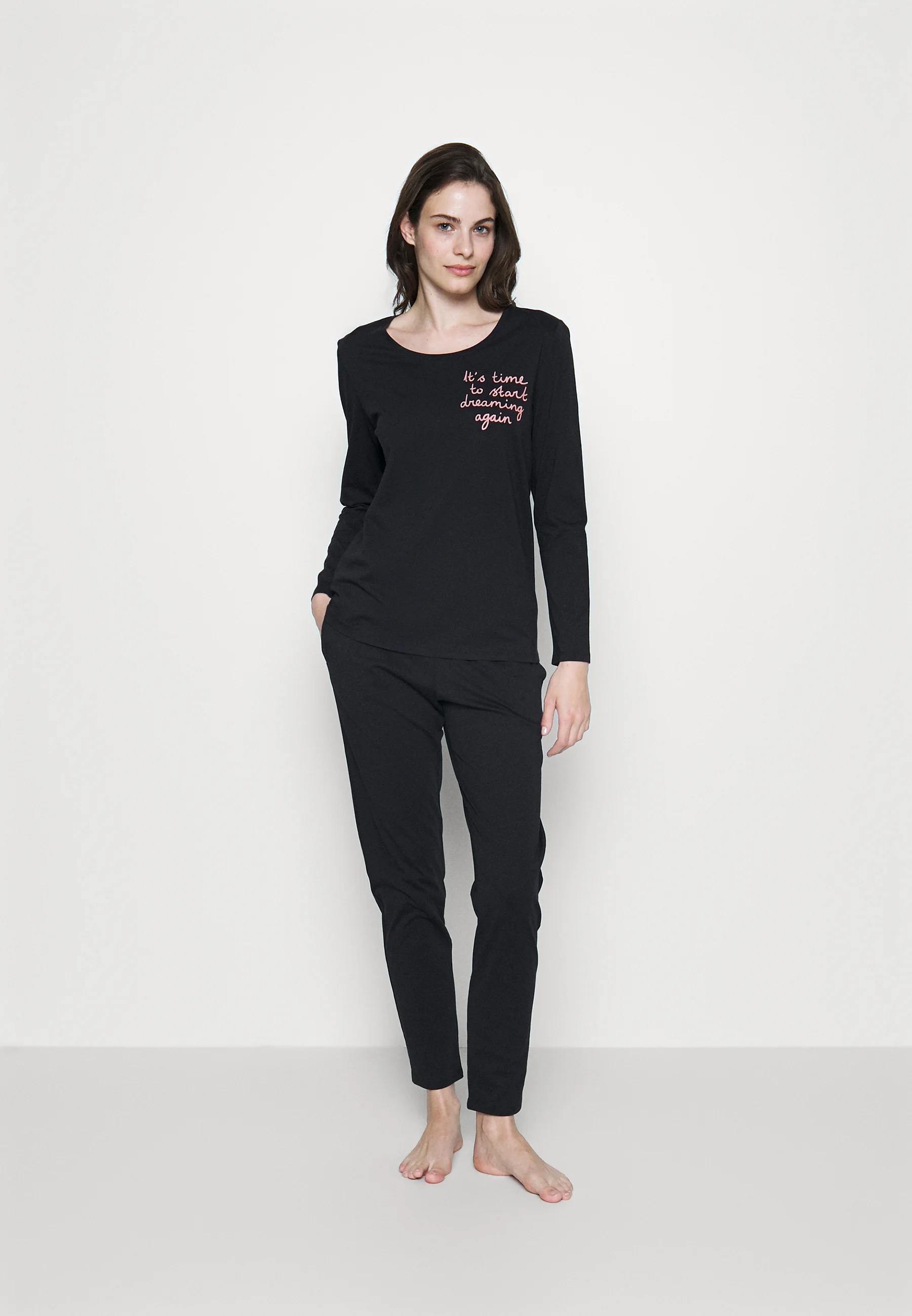 Pijamas Triumph