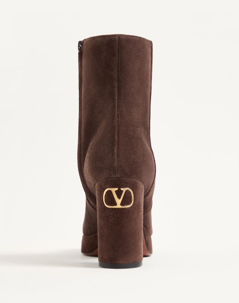 Bota de cano curto com plataforma Fawcette de 90 mm em couro rachado