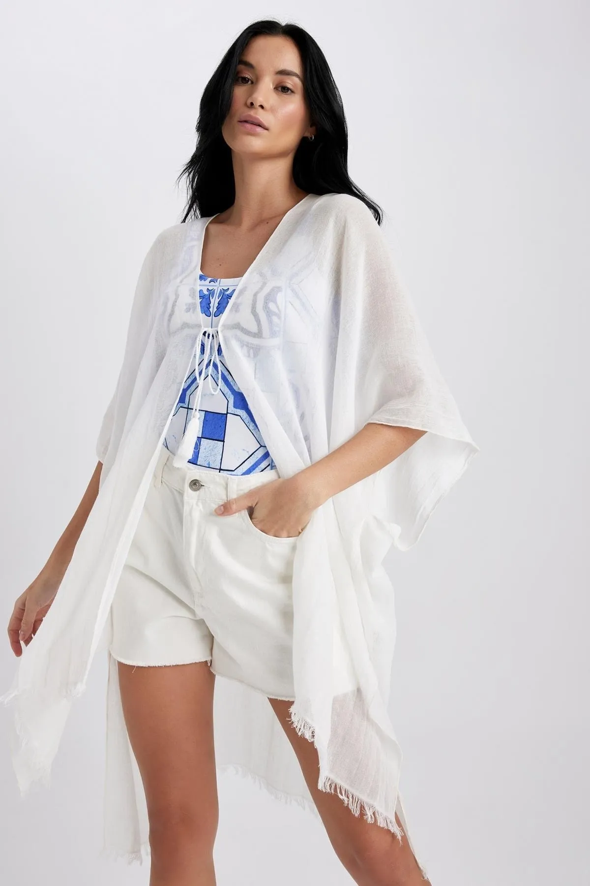 DeFacto  „Fall In Love“-Kimono aus 100 % Baumwolle mit normaler Passform