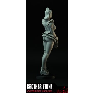 Robot Waitress (90mm)