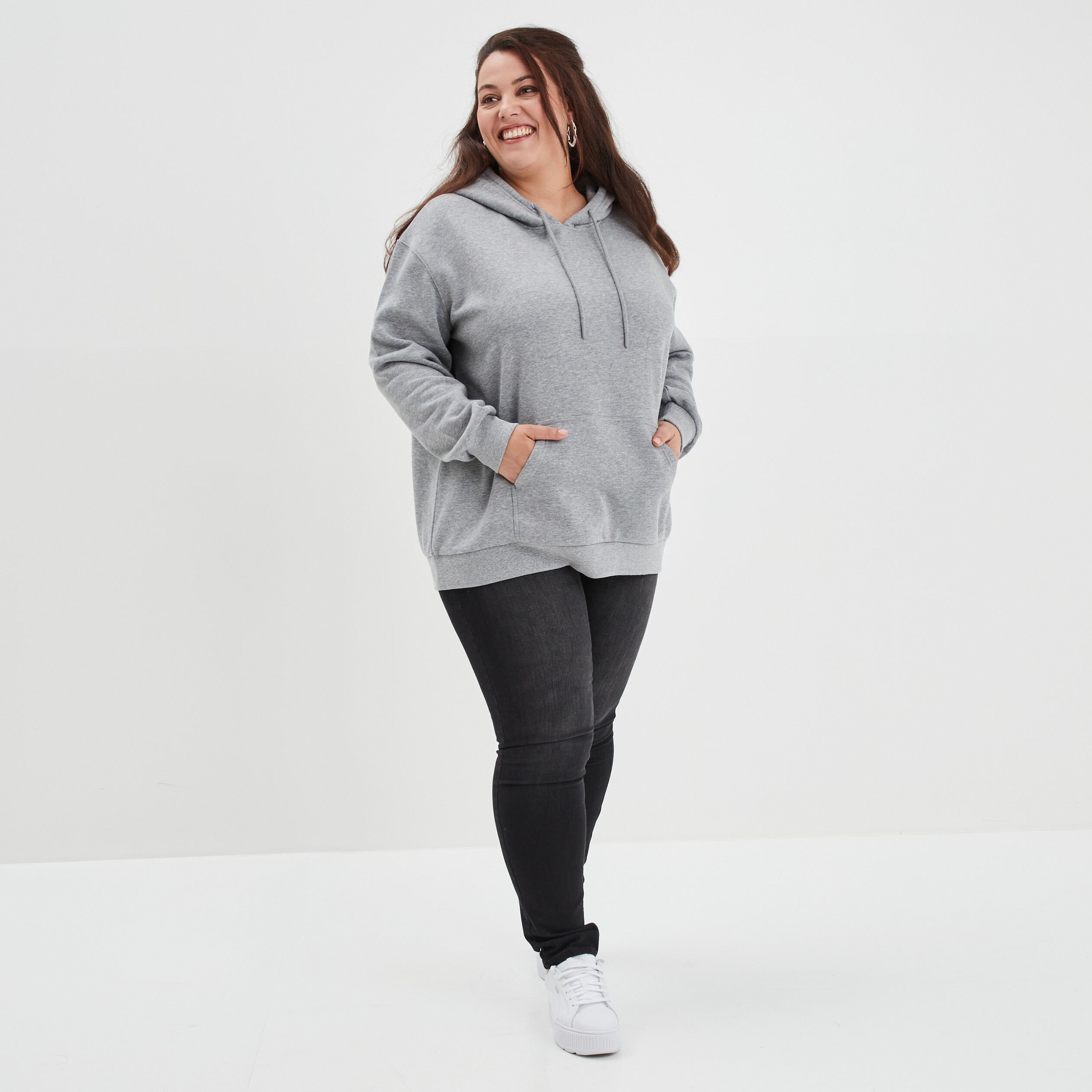 Sweat à capuche hoodie gris clair femme grande taille | La Halle