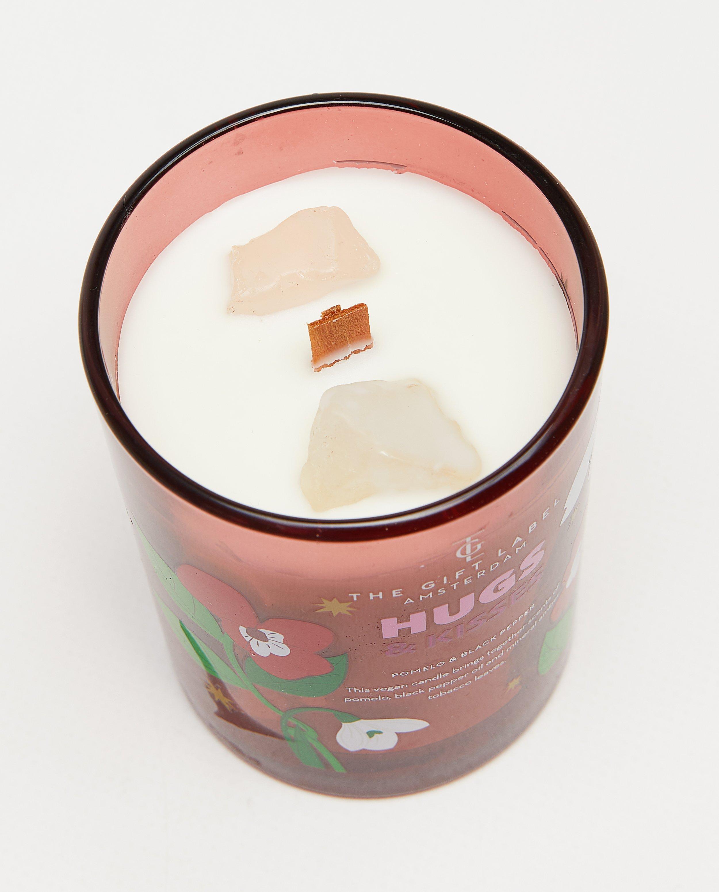 Lumânare parfumată The Gift Label cu pomelo și piper negru alb
