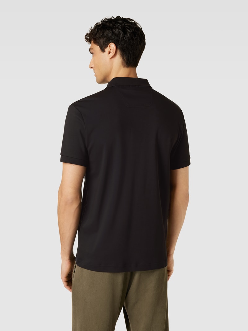 Slim Fit Poloshirt mit Label-Detail Modell 'Paule' in schwarz