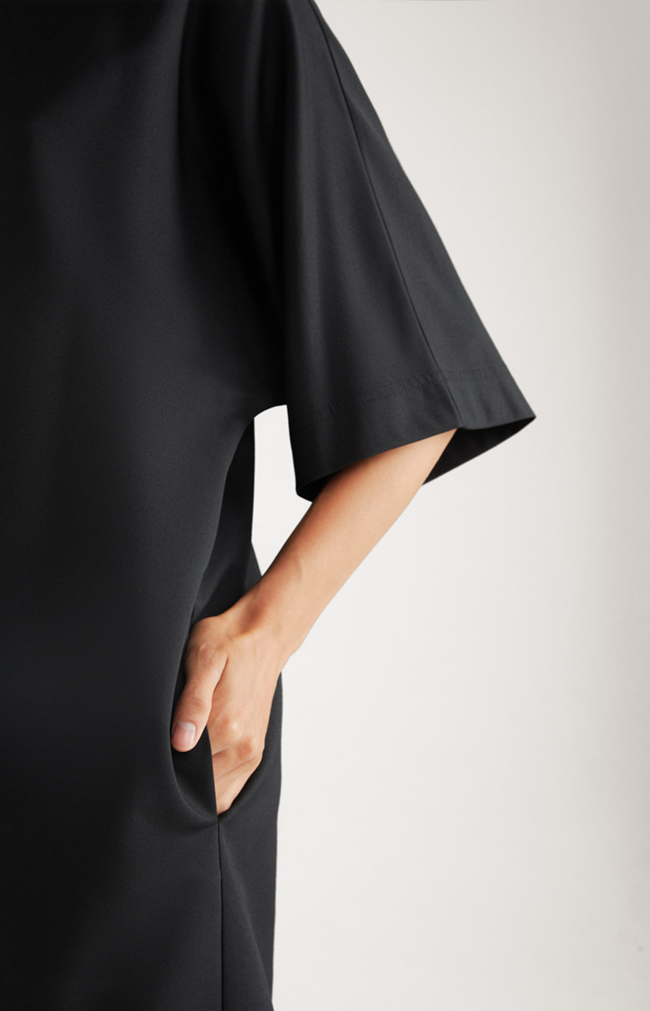 Twill-Kleid in Schwarz