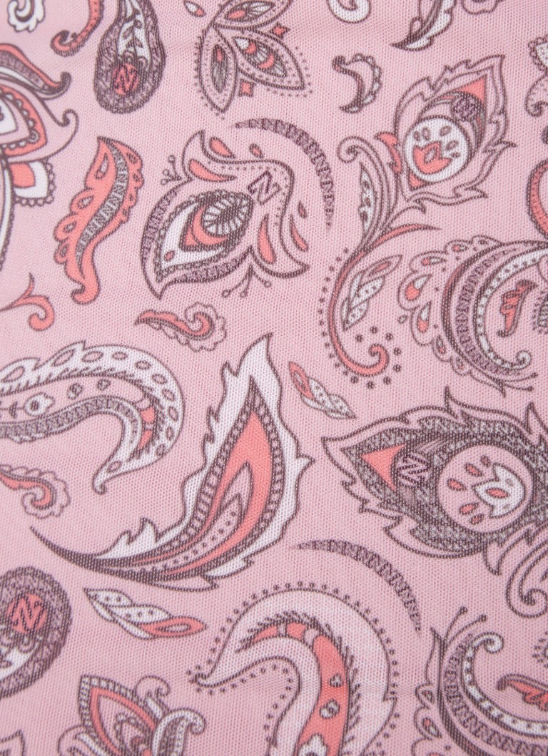 NIKKIE Bangui puoliläpinäkyvä paisley-kuvioinen toppi