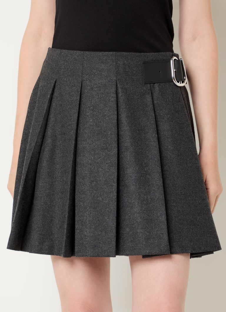 HUGO BOSS Rameri plisowana mini spódnica z klamrą