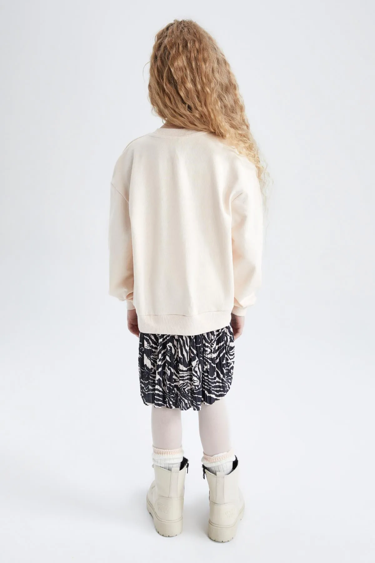 DeFacto  Mädchen-Sweatkleid mit Rundhalsausschnitt Z1235a622wn