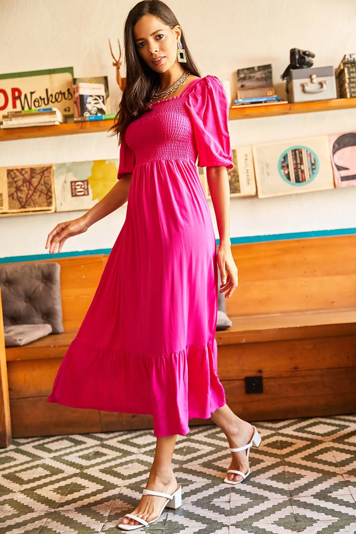 Olalook  Fuchsiafarbenes Bodrum-Kleid mit Gimped-Quadratkragen für Damen ELB-19001557