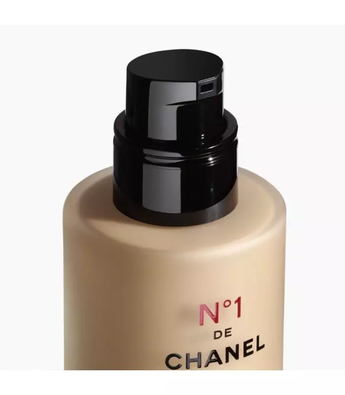 N°1 DE CHANEL FOND DE TEINT REVITALISANT Illumine - Hydrate - Protège 30ml