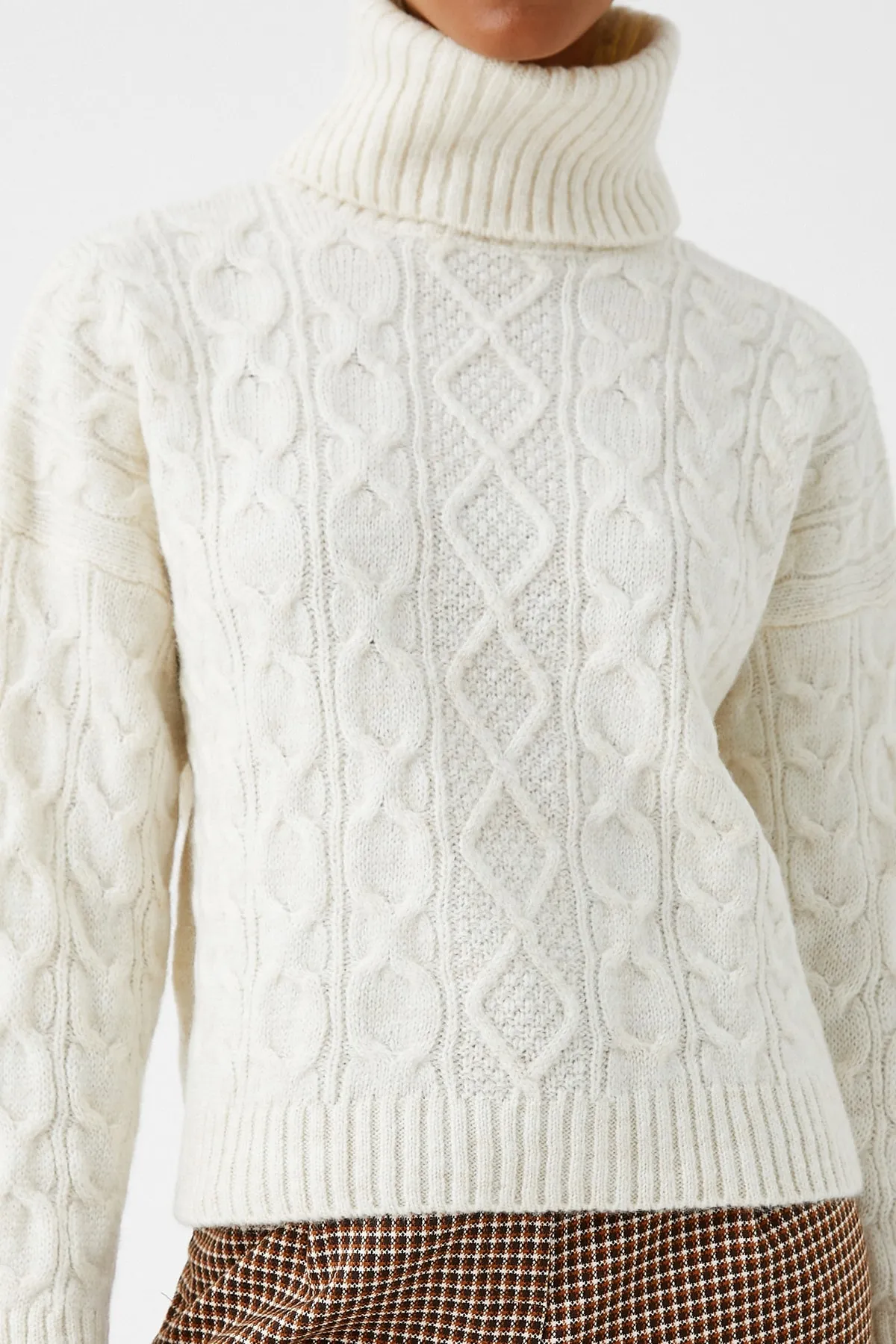 Koton  Rollkragenpullover mit Strickmuster