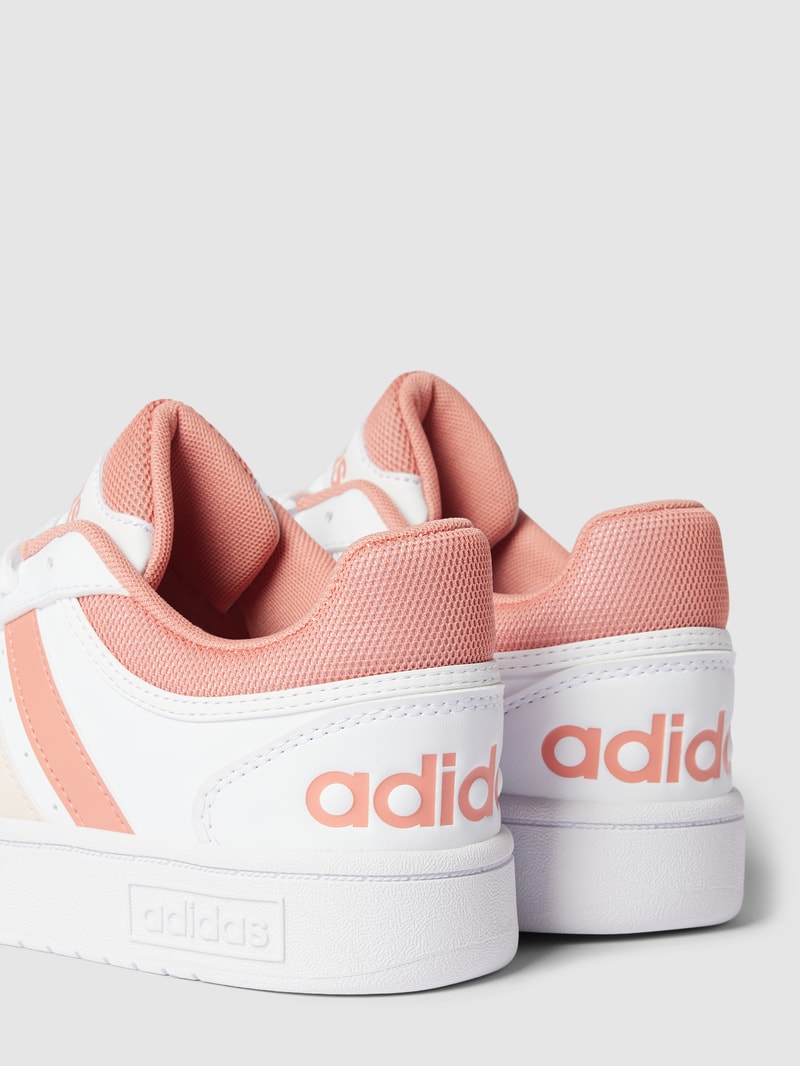 Sneaker mit Label-Print in rostrot