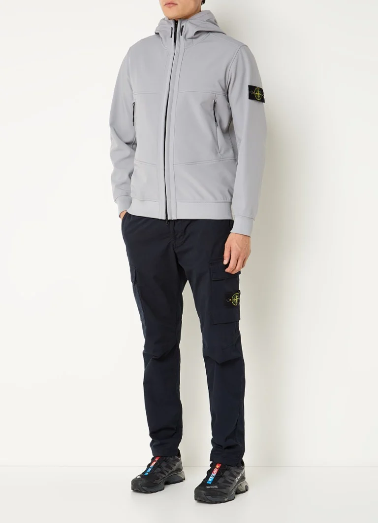 Μπουφάν Stone Island 8115Q softshell με τσέπες με φερμουάρ και λογότυπο