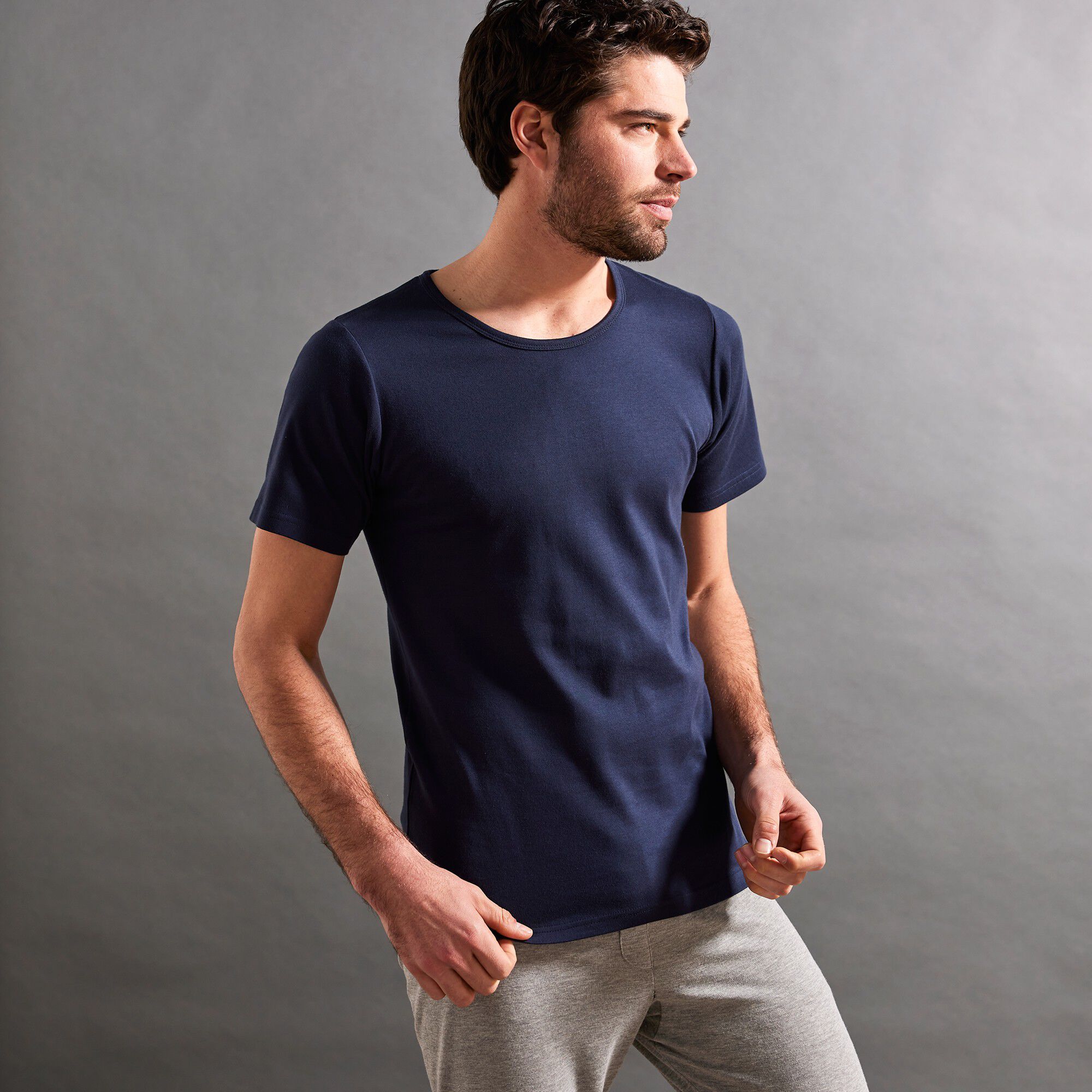 Tee-shirt sous-vêtement homme col rond manches courtes coton