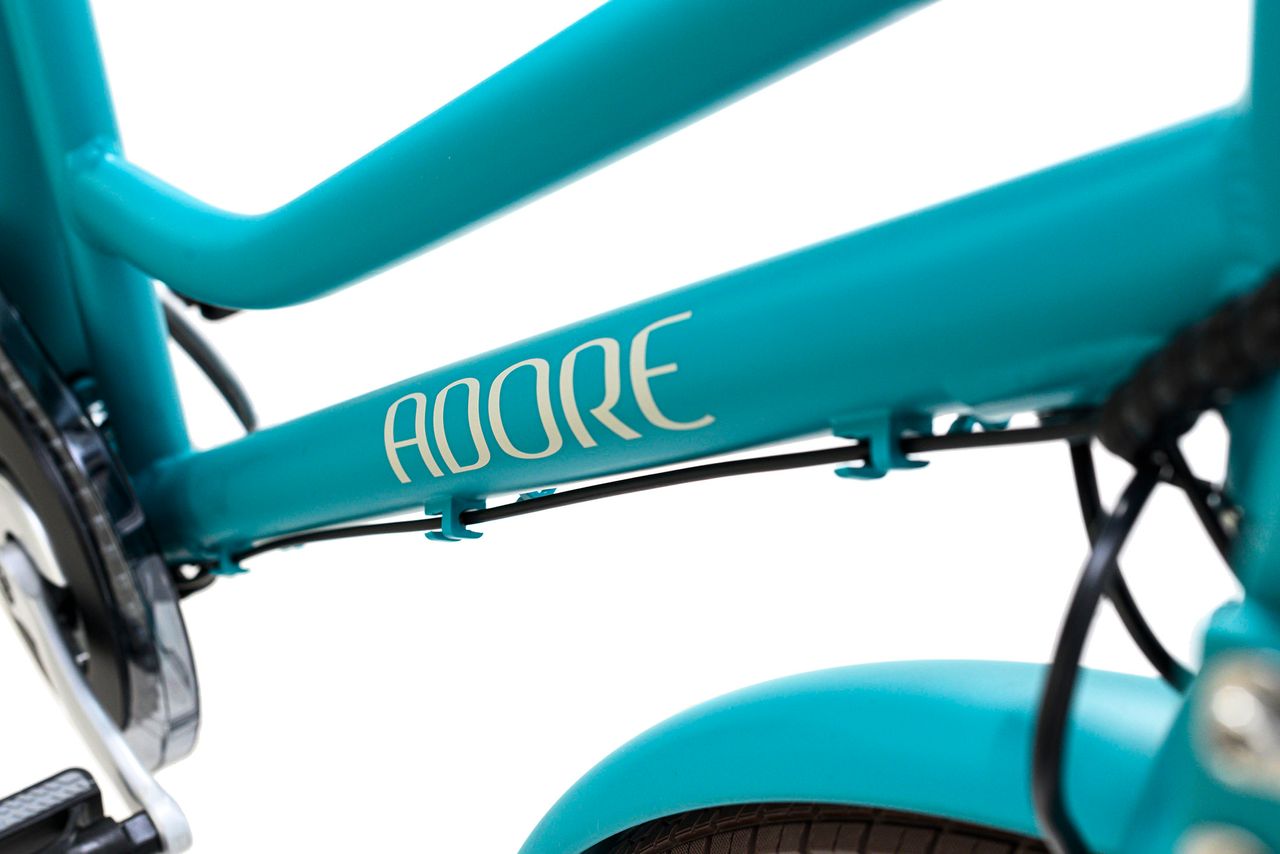 Adore Alu E-City-Bike Damen 28'' Cantaloupe blau 36 V/10,4 Ah 3 Gänge