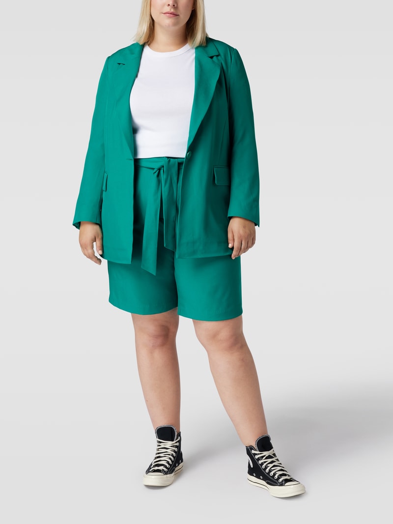 PLUS SIZE Chino-Shorts mit Bundfalten in grün