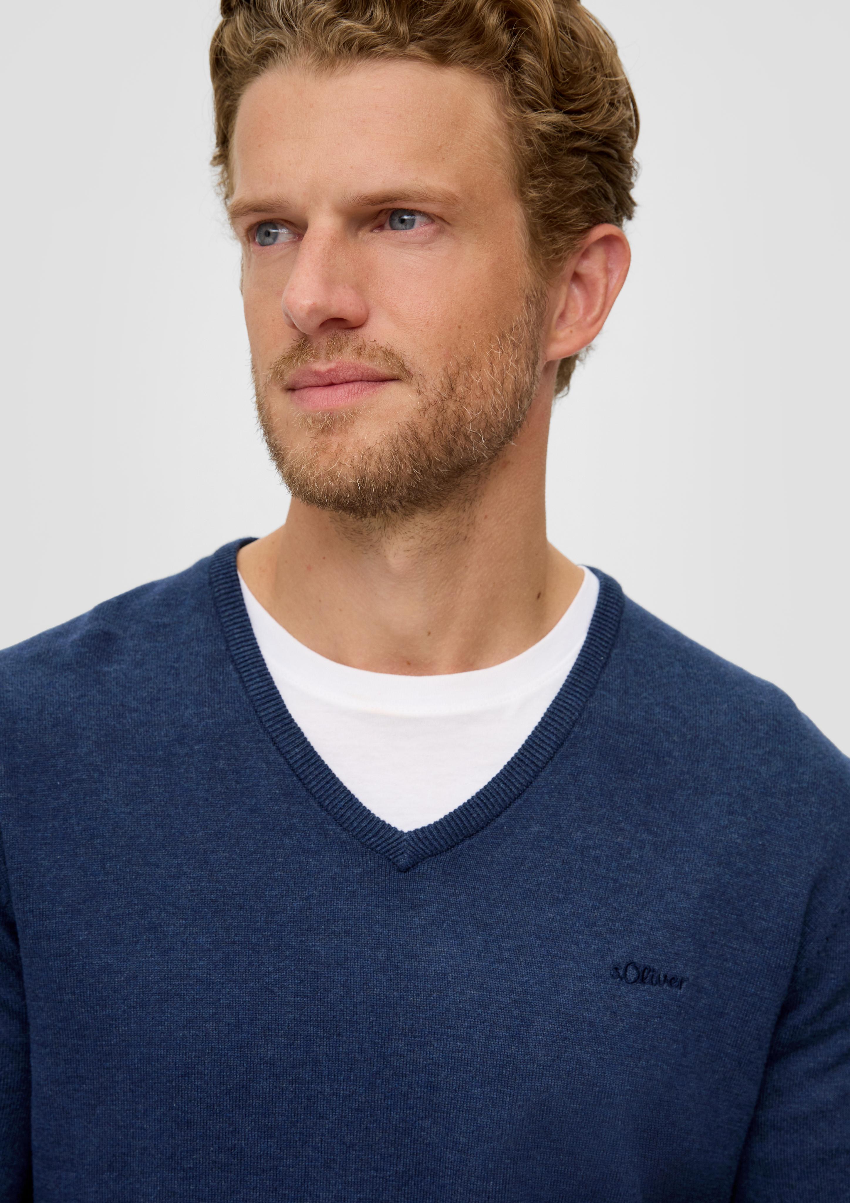 Strickpullover mit V-Ausschnitt  2040666-58W1