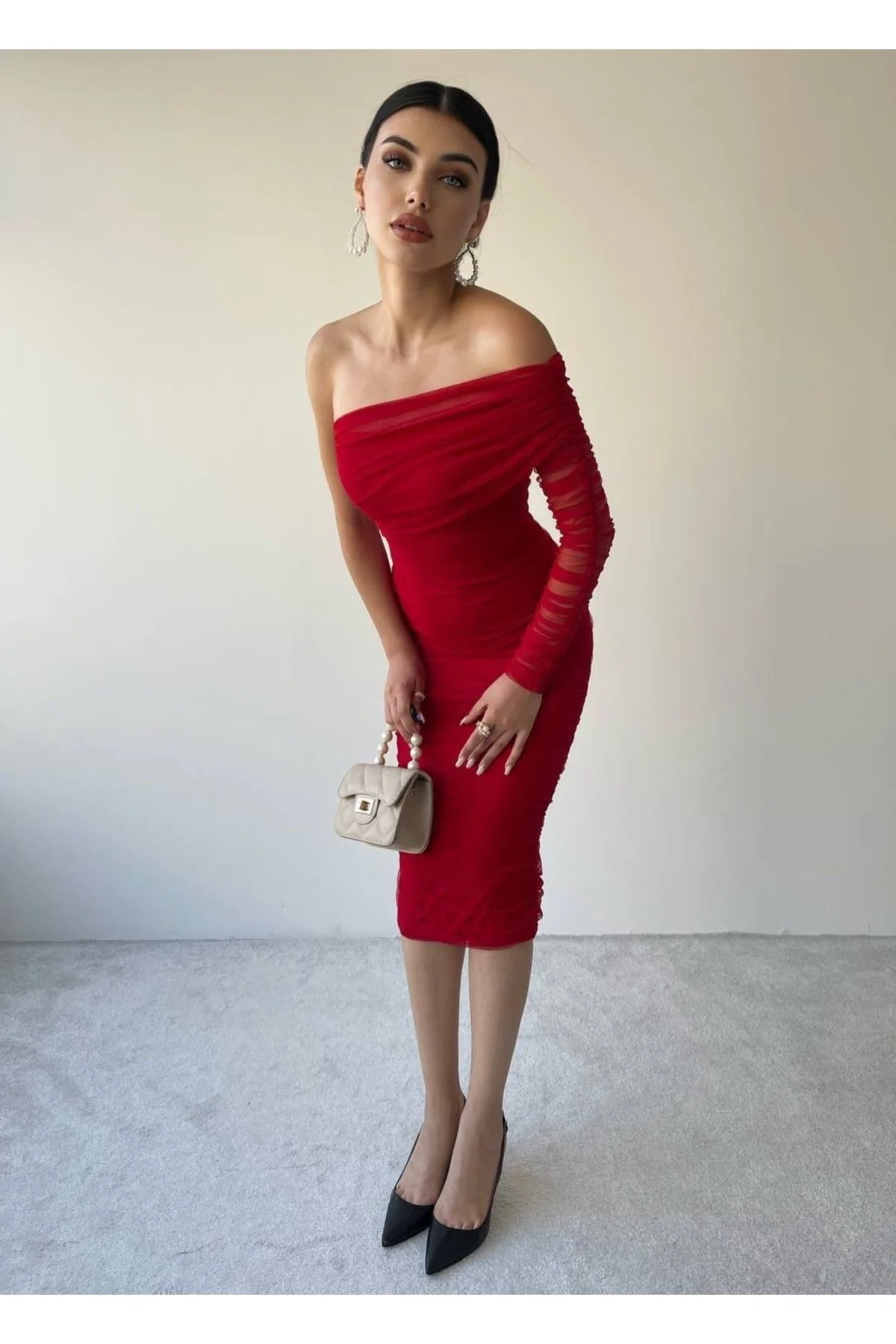 SONREİR  Midi-Tüllkleid mit einem Ärmel