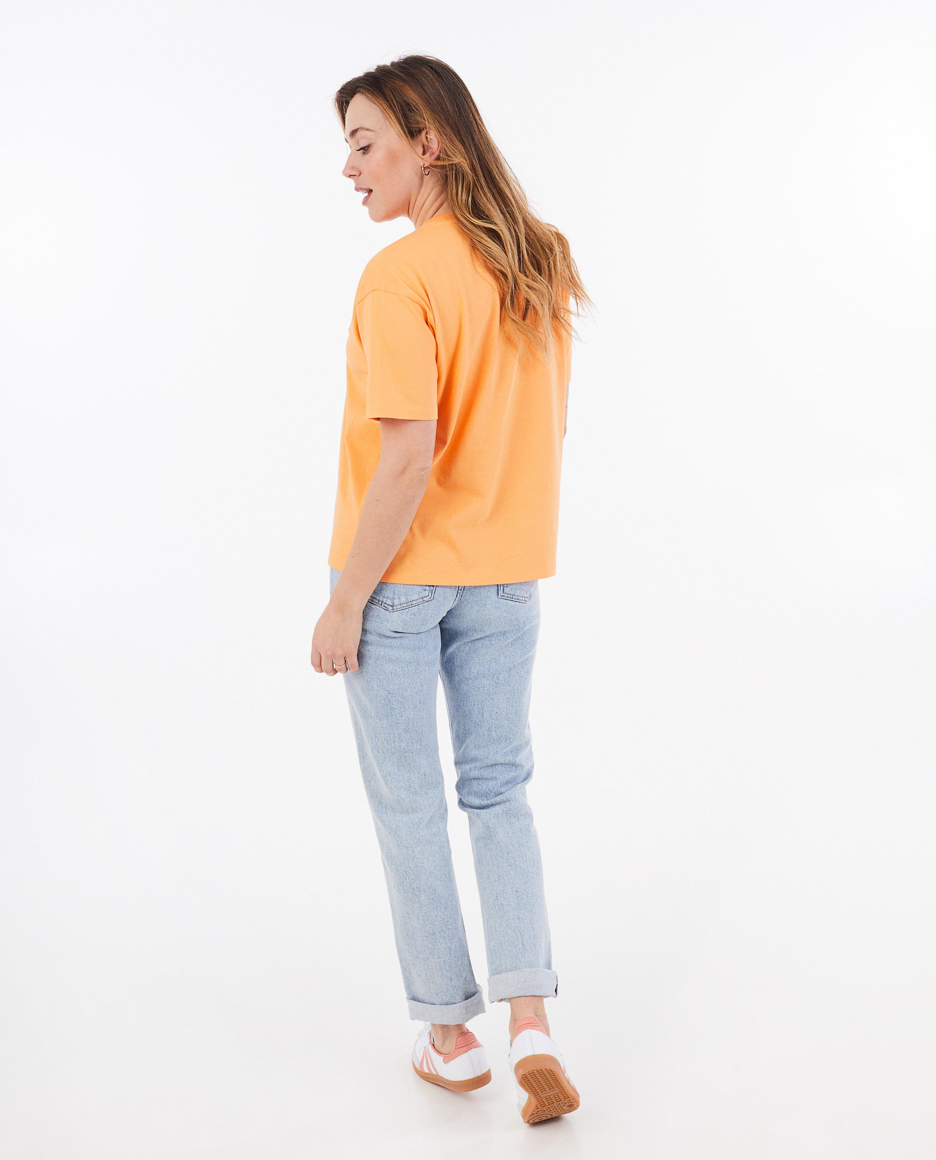 Tricou Sora cu broderie portocaliu deschis