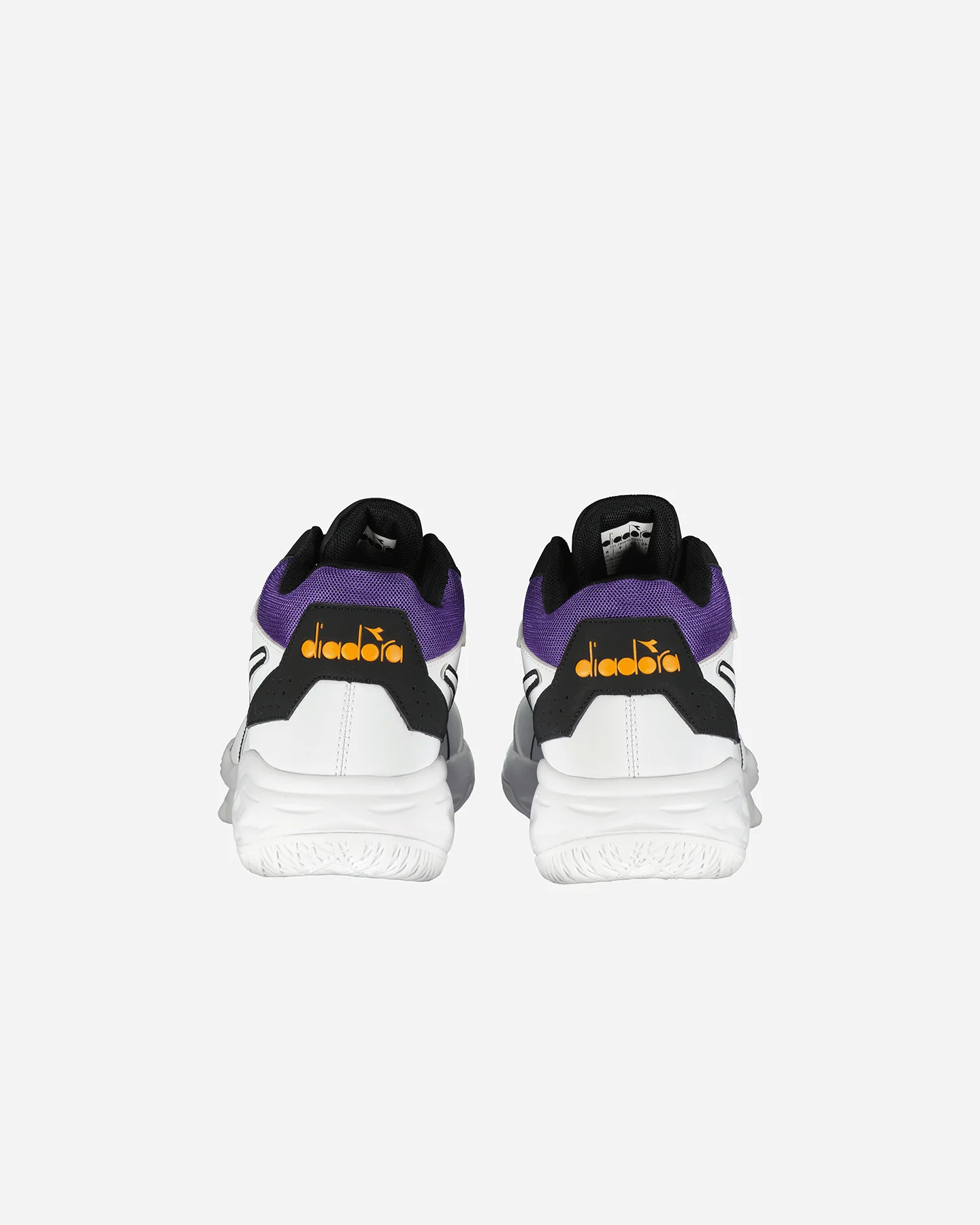 Kosz Scarpe Diadora Buzzer 4 CS M 101.180.970-C0351