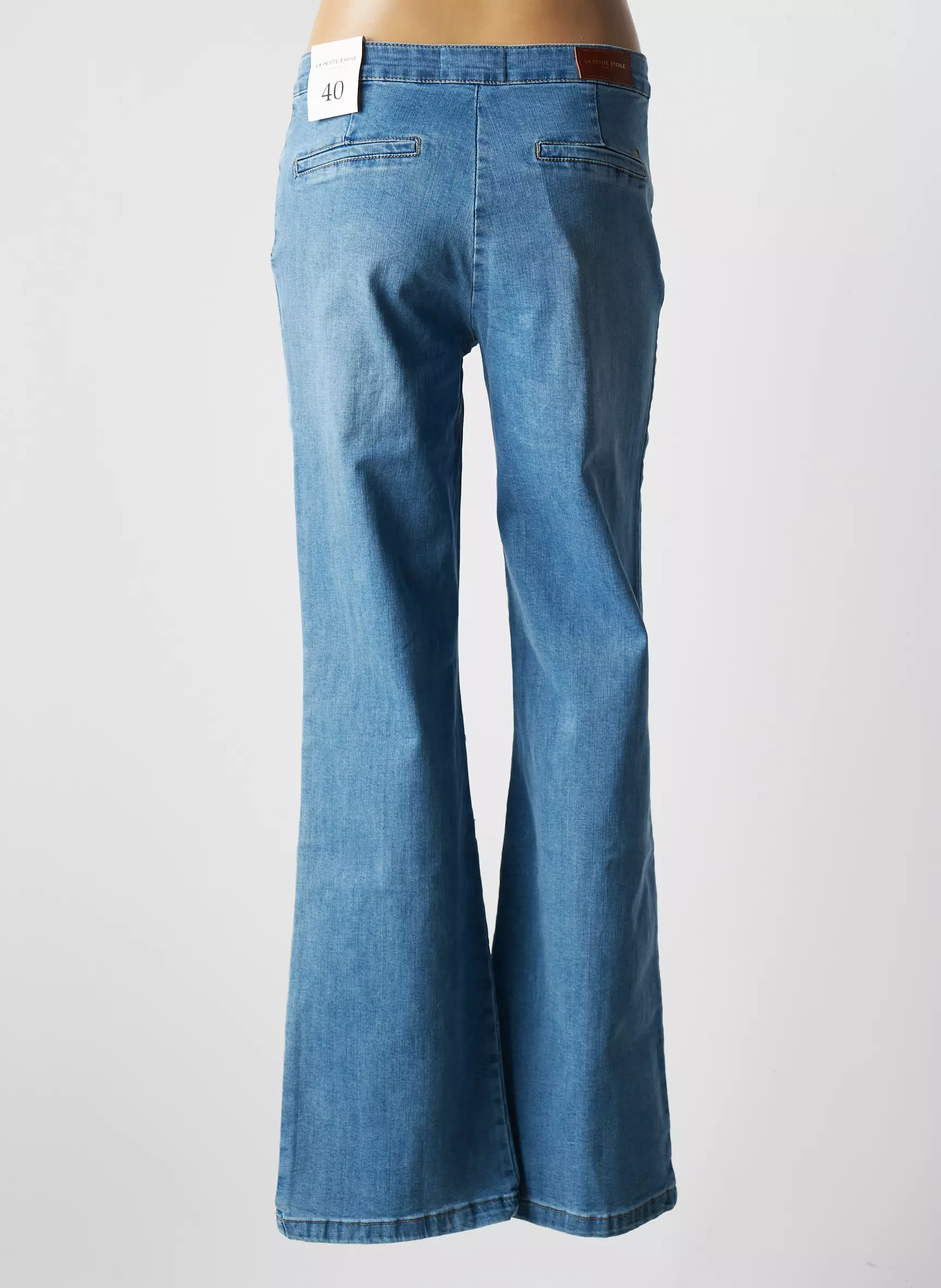 La Petite Etoile Jean Flare Femme couleur bleu