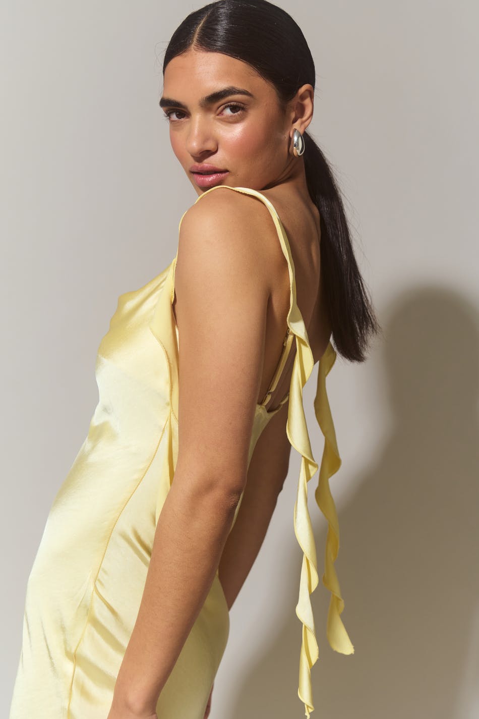 Frill dress
