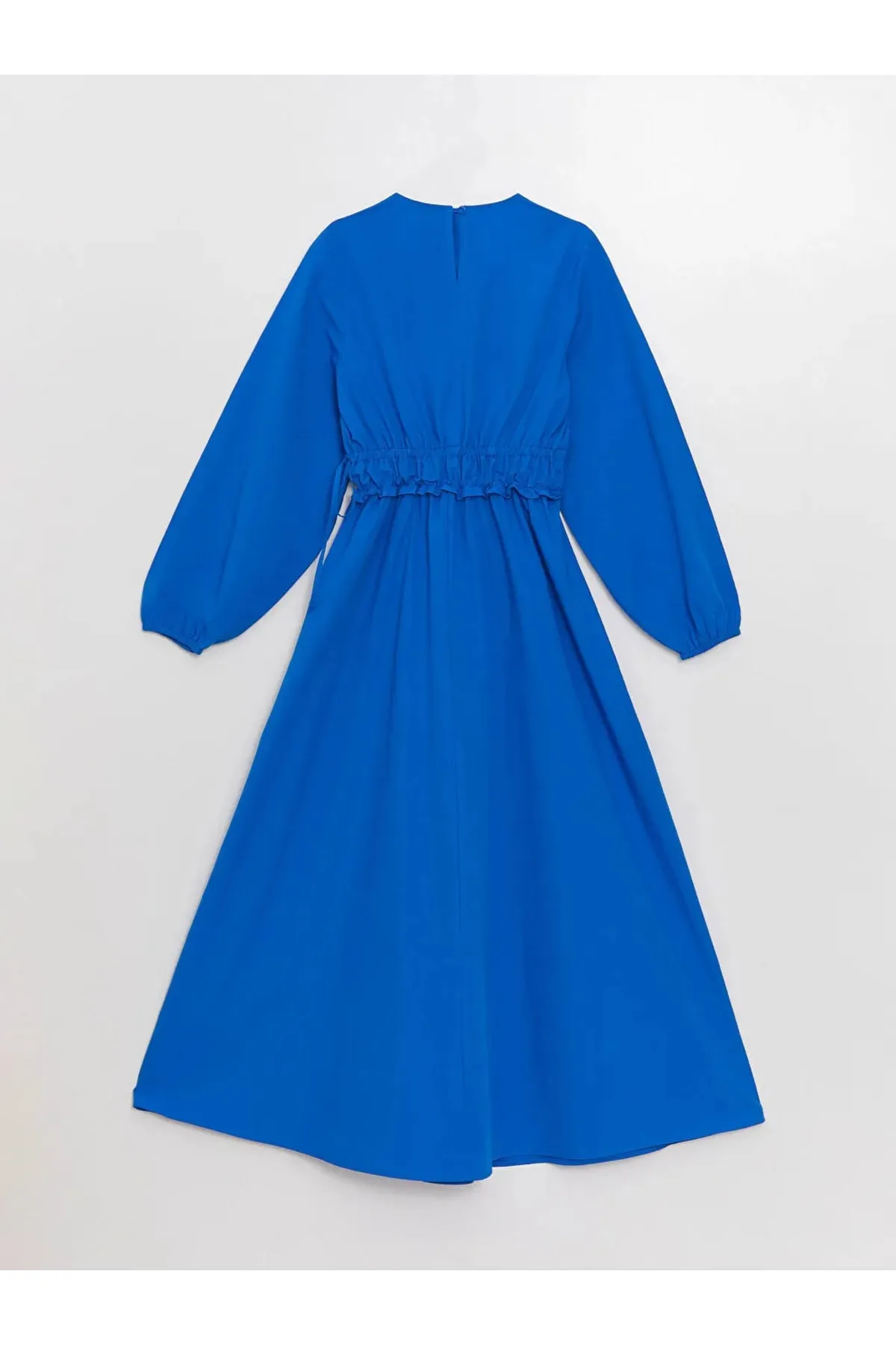 LC Waikiki  Lcw Modest Damenkleid aus Popeline mit geradem Rundhalsausschnitt und langen Ärmeln