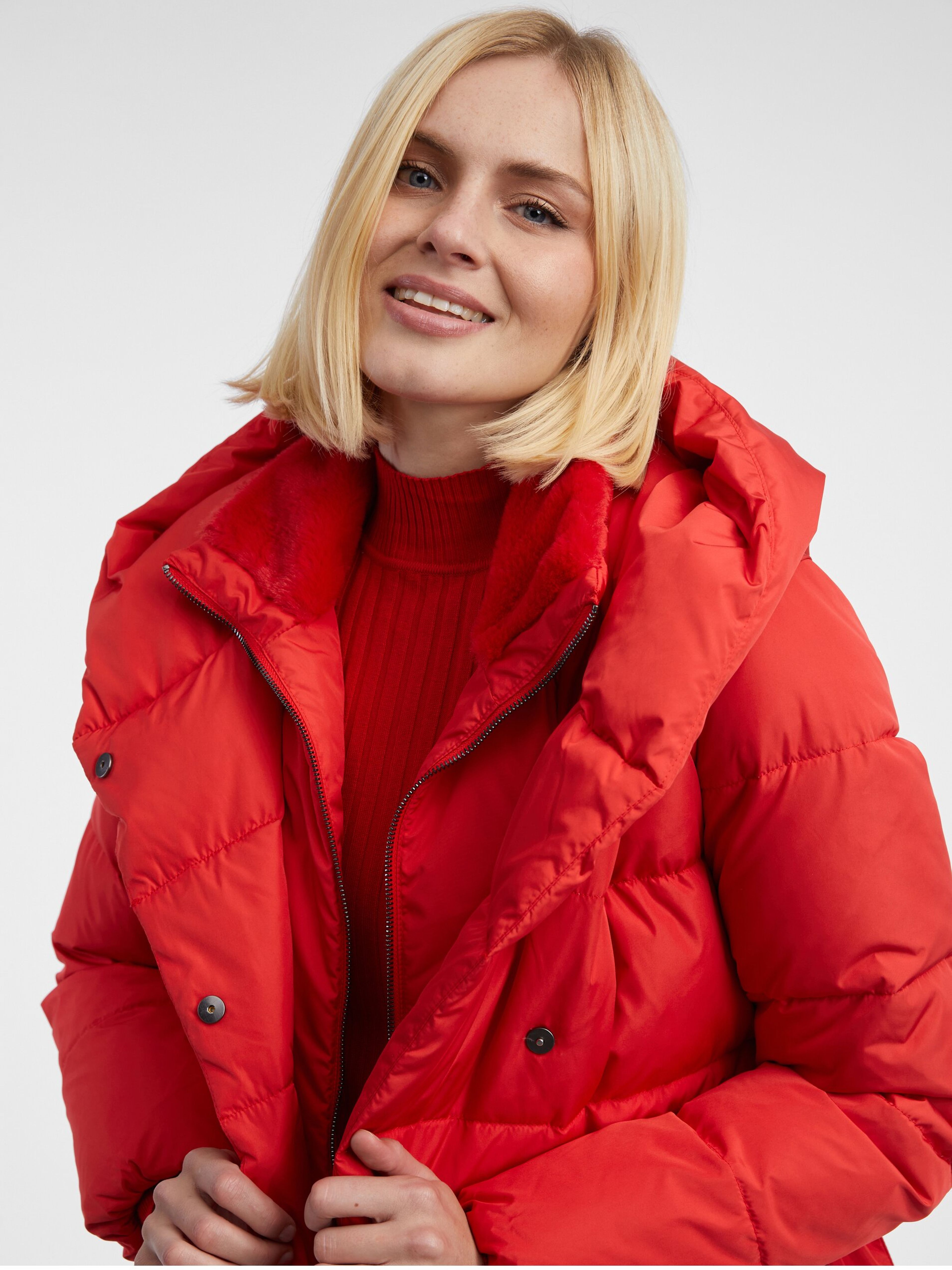 Rote Damen-Daunenjacke ORSAY