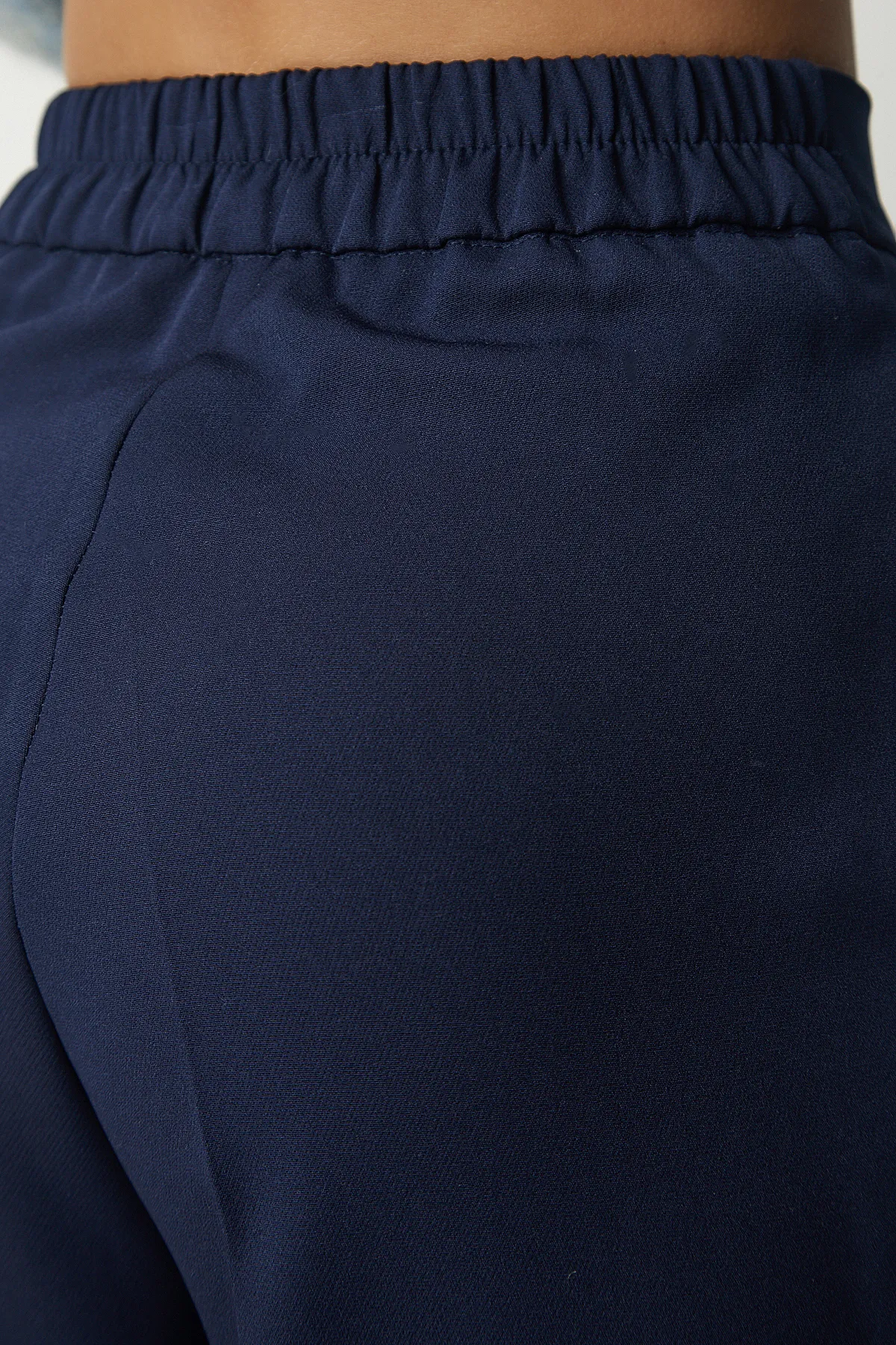 Happiness İstanbul  Marineblaue Palazzo-Hose mit Taschen für Damen DW00001