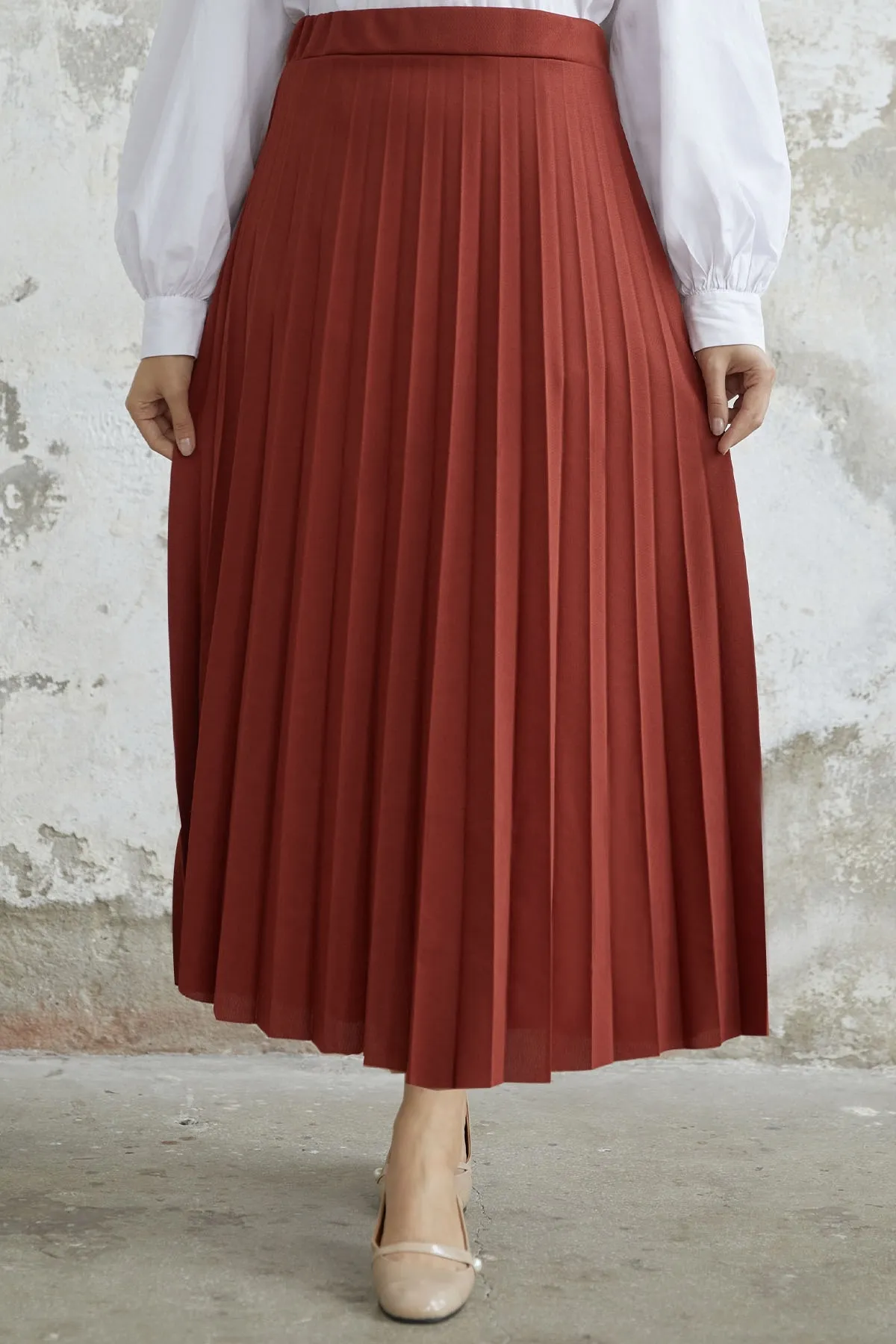 InStyle  Luisa Taillen-elastischer Faltenrock – Kachel