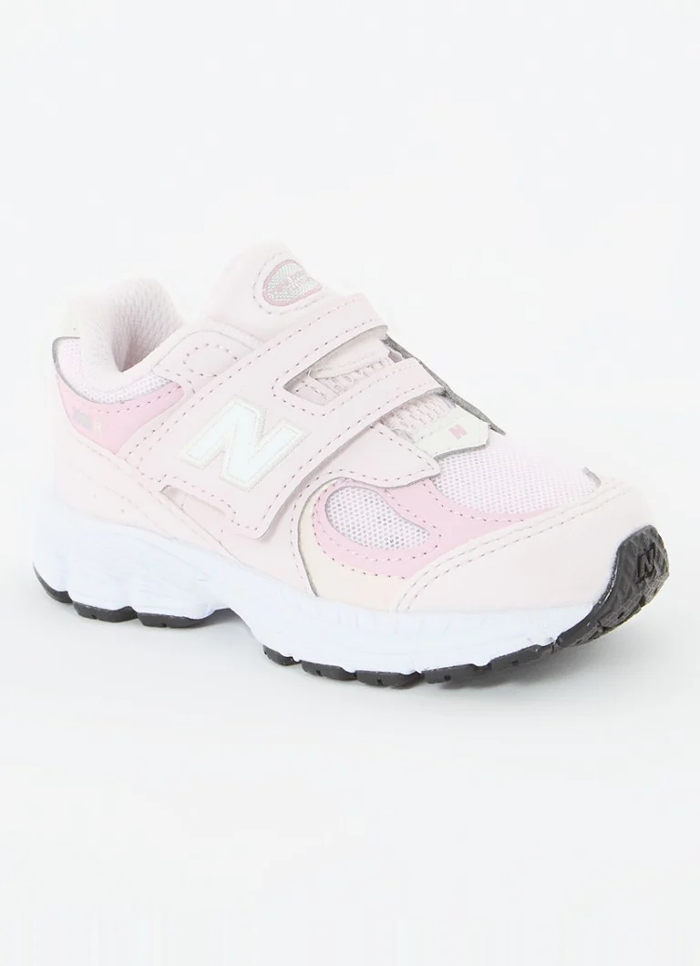 Teniși New Balance 2002R cu detalii din plasă
