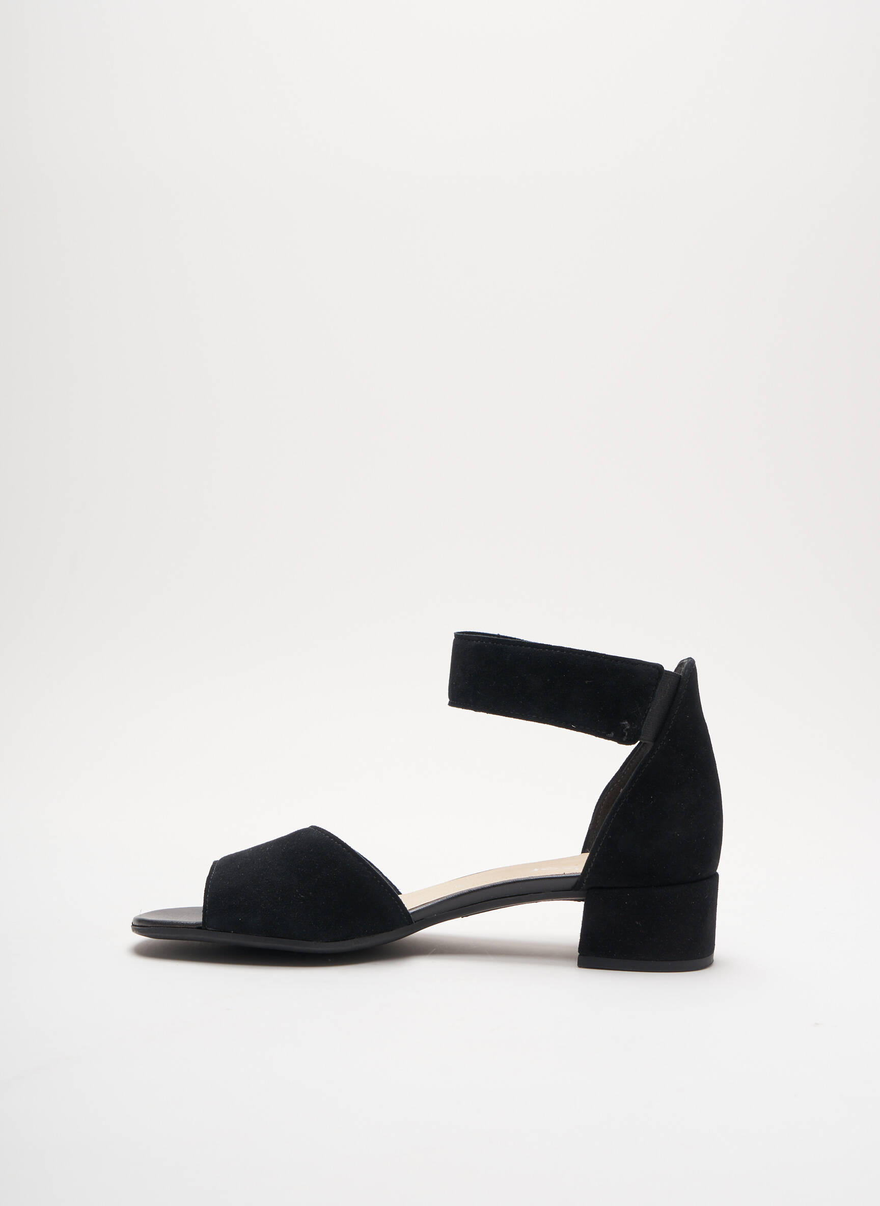 Gabor Sandales Nu Pieds Femme couleur noir