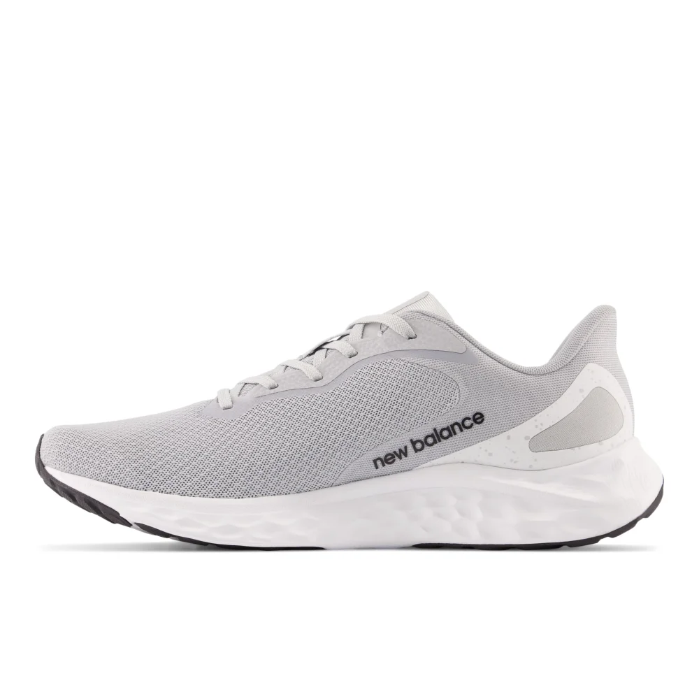 New Balance Fresh Foam Arishi v4 MARISLG4 / grau