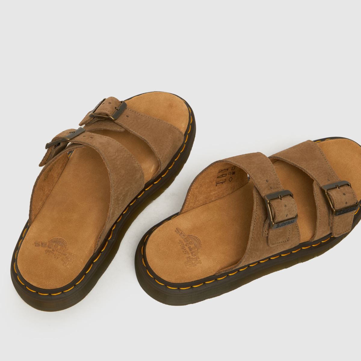 Dr. Martens Josef szandál barna színben