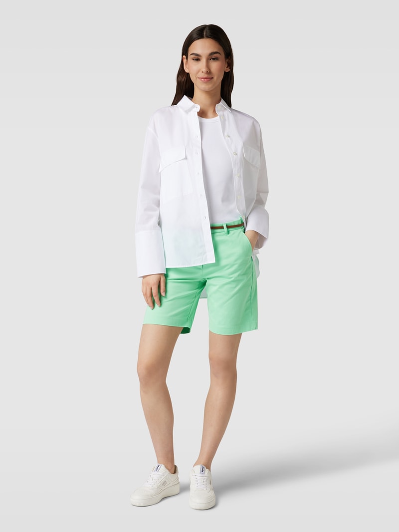 Shorts mit Eingrifftaschen Modell 'By Days' in grün